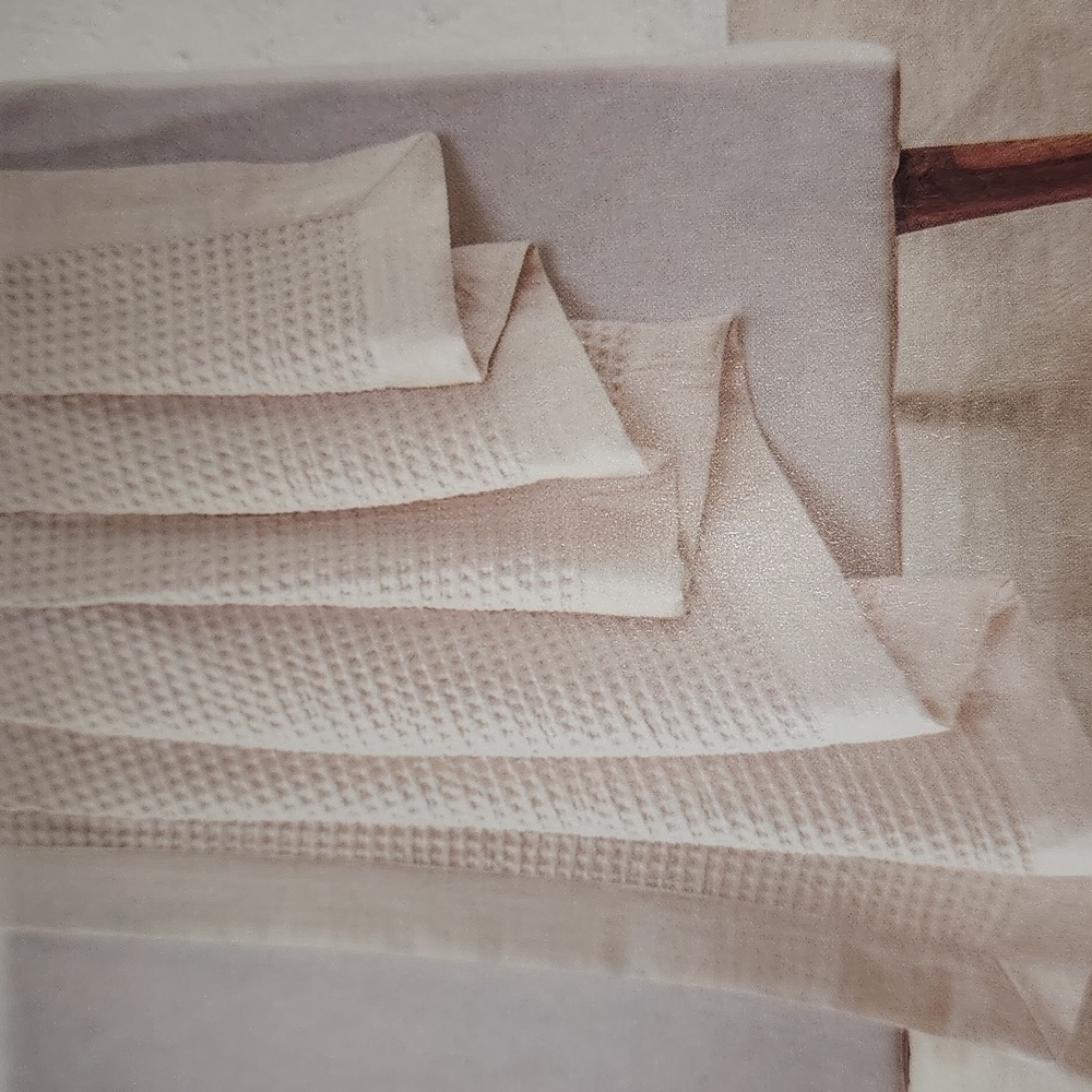 Jennifer Adams Waffle Throw Blanket. Size: 60"X70"